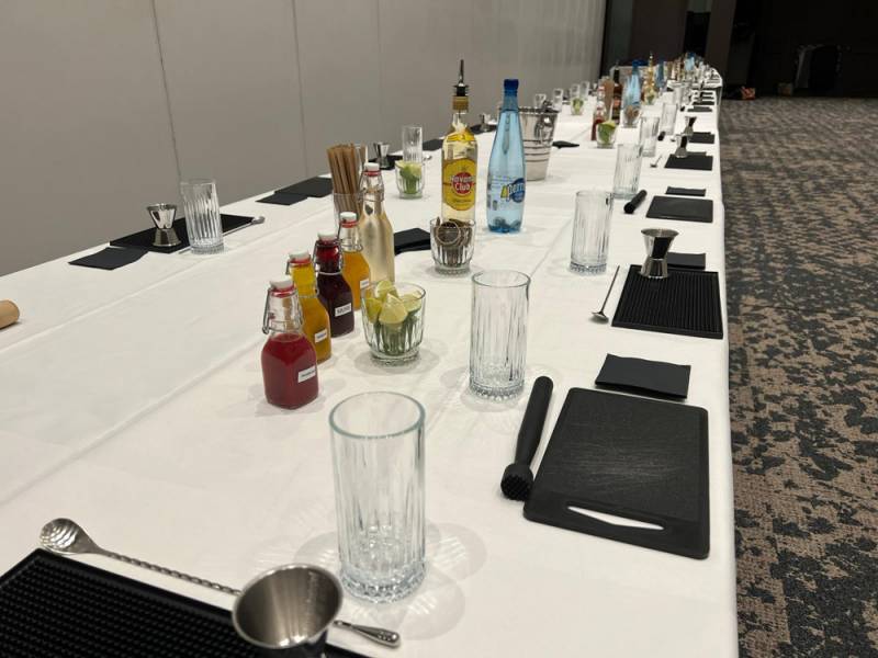 atelier team building mixologie pour votre événement à Cannes 