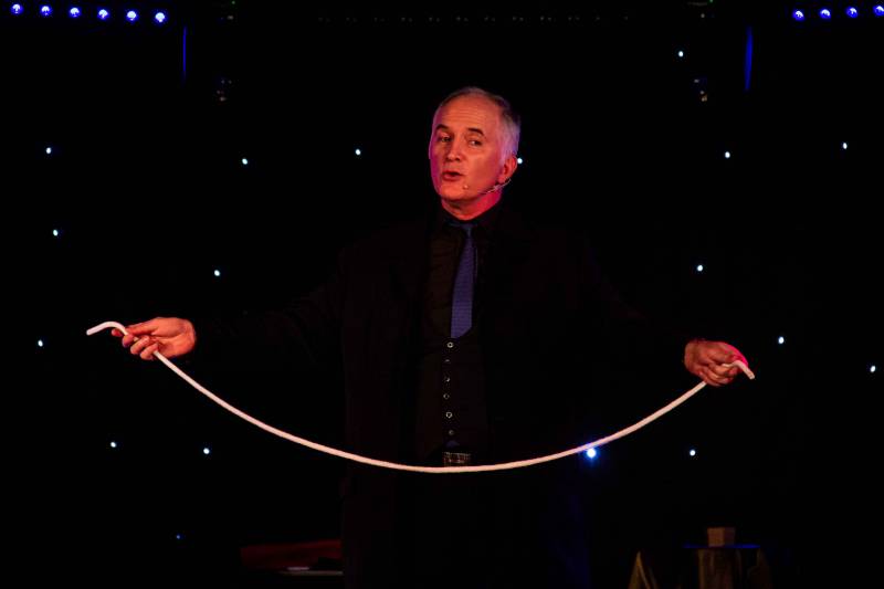 Animations spectacles Close Up pour vos événements dans le Sud Ouest