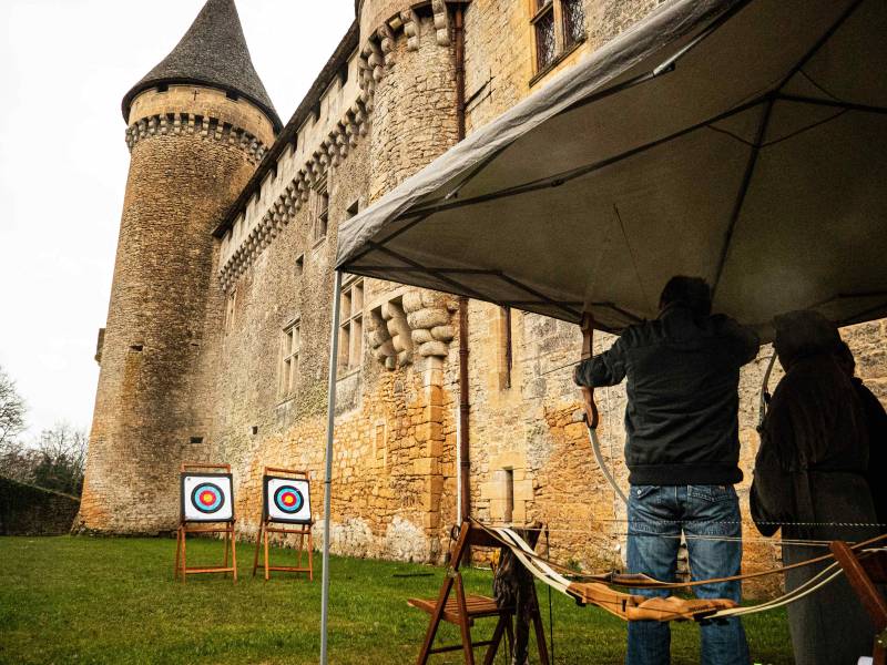 Tir à l'arc château Dordogne