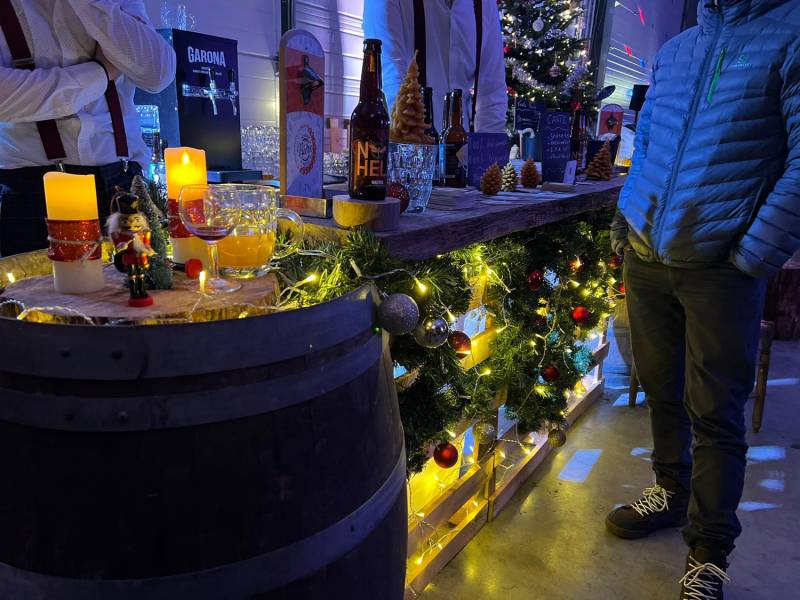 Décoration soirée de Noël à bordeaux
