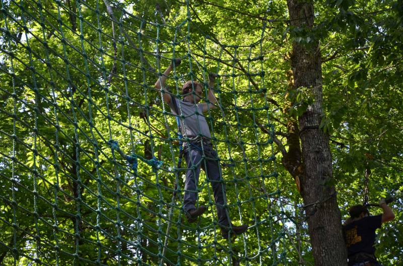 Activité accrobranche proche Sarlat