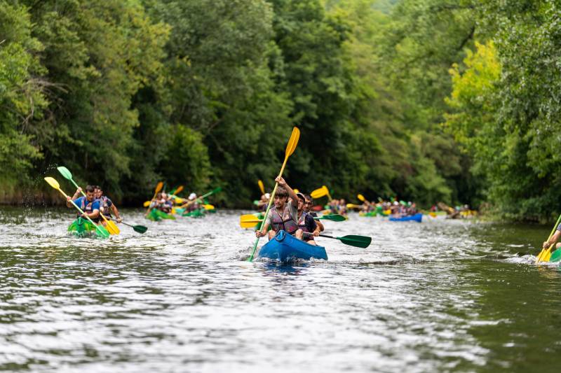 canoe sur la vezere