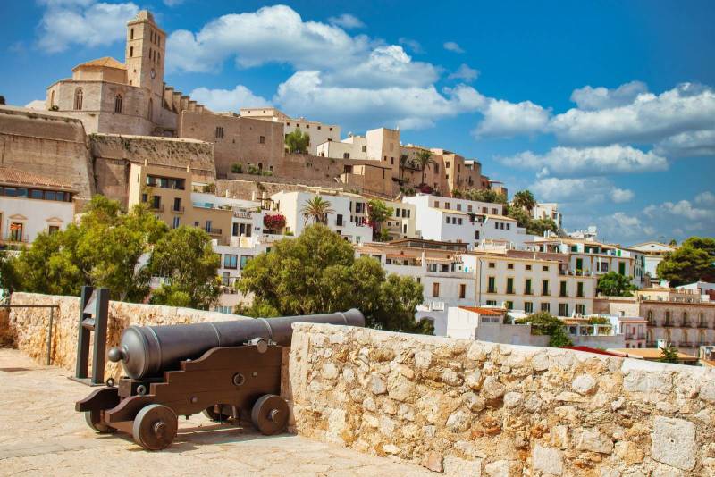 team building a ibiza