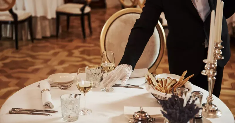 Soirée confidentielle & exclusive d’entreprise – L’art de recevoir en toute discrétion